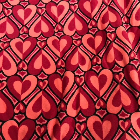 Lularoe valentine - Picture 2 of 7